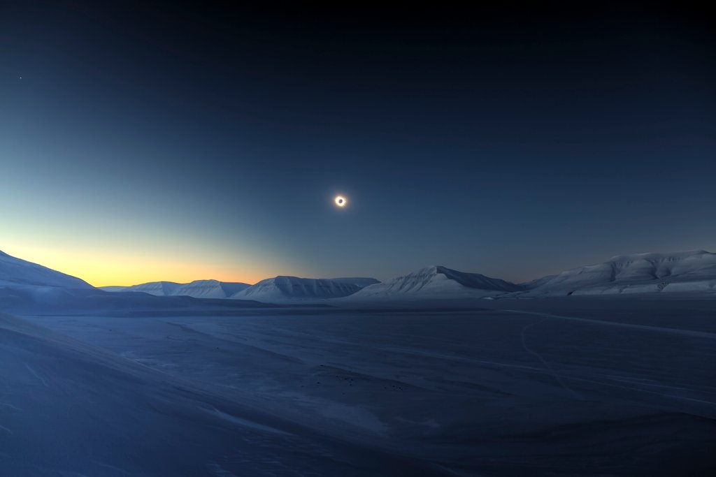 Detail of Eclipse totality over Sassendalen by Luc Jamet
