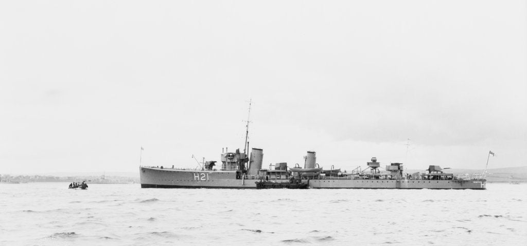 Detail of Destroyer HMS 'Scimitar' (1918), pendant H21 by unknown