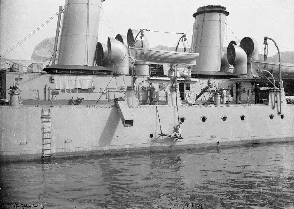 Detail of Scout cruiser HMS 'Skirmisher' (1905) close up amidships by unknown