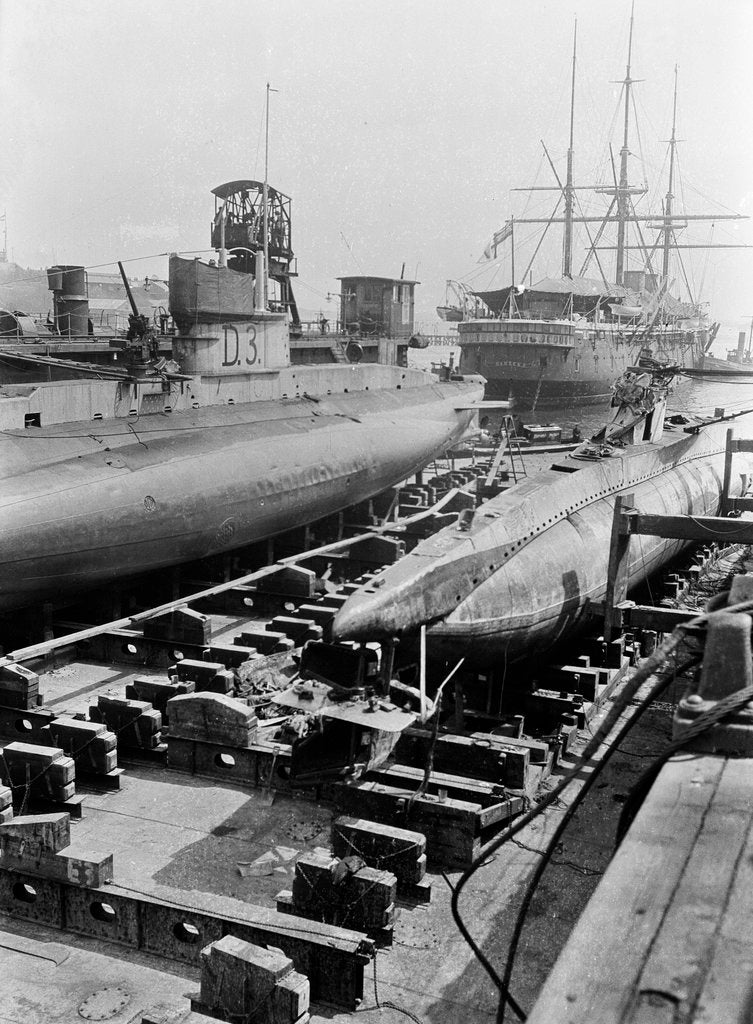 Detail of HM submarine D3 (1910) by unknown