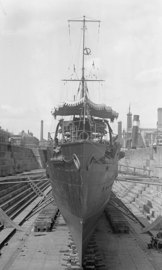 Detail of Torpedo boat destroyer HMS 'Usk' (1903) by unknown