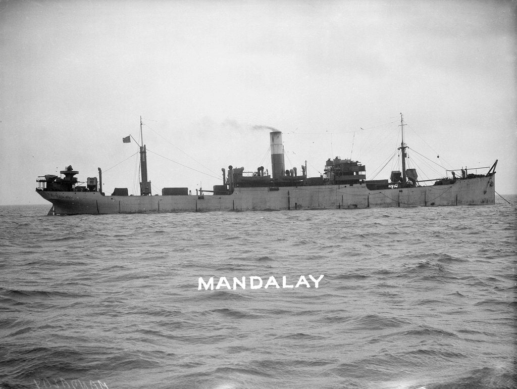 Detail of Cargo liner 'Mandalay' (Br, 1911) at anchor by unknown